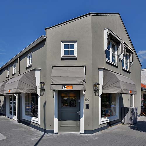 SatonOegstgeest-eyecare-dealerlocator